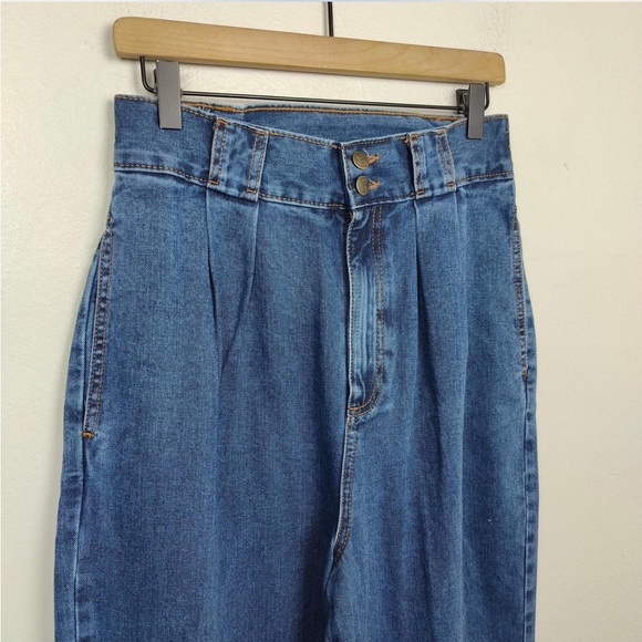 Lucy & Yak Addison Trousers - Picture 2 of 4